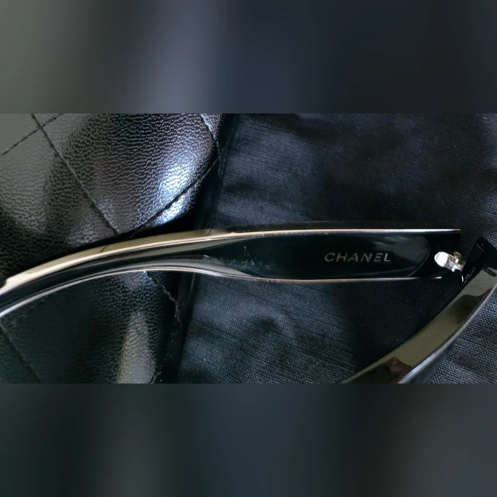 CHANEL CH5271 Women's Black and Chrome Cat Eye Sunglasses Size:OS Made In Italy - Picture 14 of 16